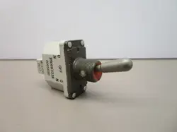 TOGGLE SWITCH