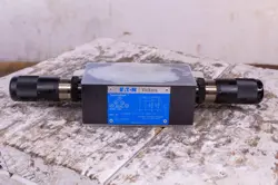 EATON VICKERS DGMFN-5-Y-A1K-B1K-30