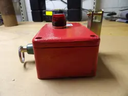 SAFETY SWITCH