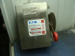600 VAC