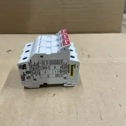 FUSEHOLDER