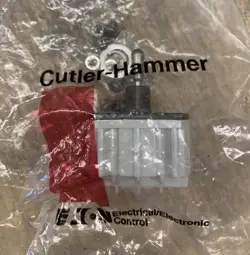 4P TOGGLE SWITCH-NIB