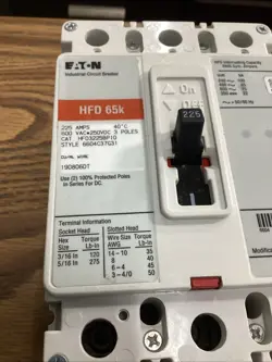 POLE CIRCUIT