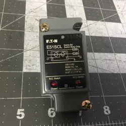 EATON E51SCL SWITCH