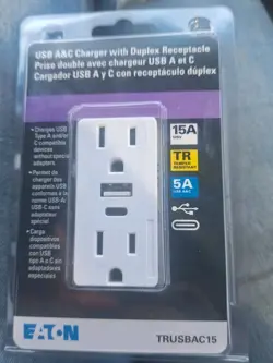 EATON WHITE USB-A|C CHARGER WITH DUPLEX RECEPTACLE - #TRUSBAC15