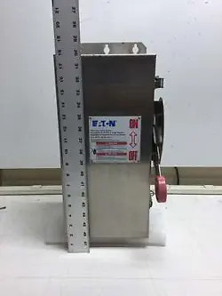 FUSIBLE SAFETY SWITCH