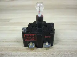 EATON PUSH-PULL LIGHT