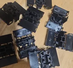 EATON  28-3426 (7 PCS) SWITCH CONNECTOR CONNECTOR BLACK FEMALE NEW