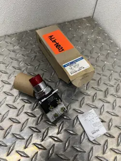 10250T76 RED