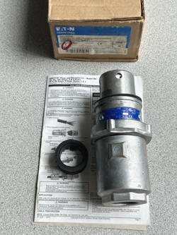 NEW EATON CROUSE-HINDS APJ3375 ARKTITE M4 PLUG 30A 3 WIRE 3 POLE NEMA 4