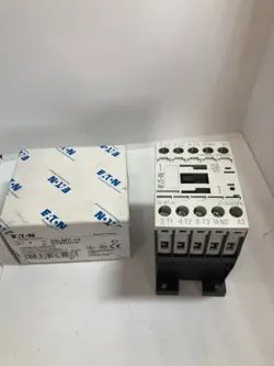 EATON XTCE007B10A CONTACTOR 110-120V TYPE DILM7-10 50/60HZ NIB