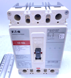 EATON INDUSTRIAL CIRCUIT BREAKER 200 AMPS 240VAC 125VDC 3 POLES ED 65K ED3200