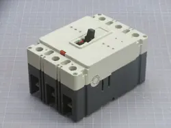 EATON XHFD3225W CIRCUIT BREAKER T243815