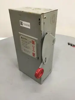 EATON CORP 30 AMP SAFETY DISCONNECT SWITCH H361SNK USED #133335
