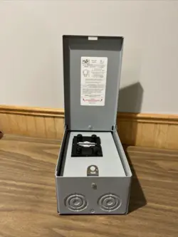 FUSE BLOCK SWITCH
