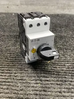 NEW EATON PKZM0-10/AK CIRCUIT BREAKER MOTOR PROTECTOR 6,3...10A