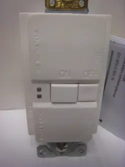 125V AC