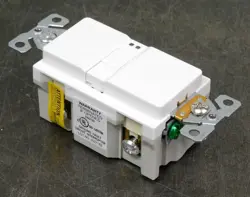 125V AC