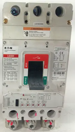 1 USED EATON L630H LGH3630NN 600 AMP MOLDED CASE CIRCUIT BREAKER **MAKE OFFER**