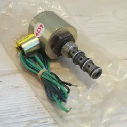 EATON VICKERS SCREW-IN SOLENOID VALVE SV1E-10-4-0-24DU, 02-167439, NEW