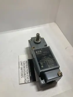 EATON E50GG1 LIMIT SWITCH SIDE ROTARY 1NO/1NC HEAVY DUTY SERIES A2 NNB