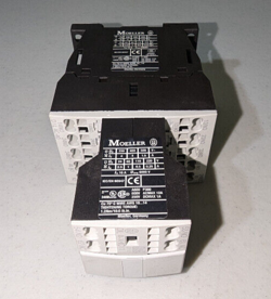 EATON MOELLER DIL AC-40 AND DIL A-XHIC11 CONTACTOR RELAY (A-1)