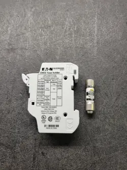 EATON FUSE HOLDER CHCC FUSE HOLDER W/COOPER FNQ-R-1.