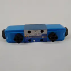 1PC EATON VICKERS DG4V-3-6C-M-U-H7-60 DG4V 3 6C M U H7 60 DIRECTIONAL VALVES NEW