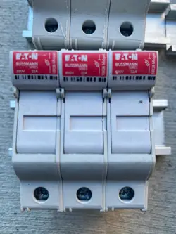 FUSEHOLDER MIDGET CHM