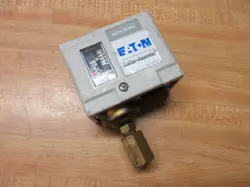 CUTLER HAMMER 30-15225-3 EATON PRESSURE SWITCH 162P