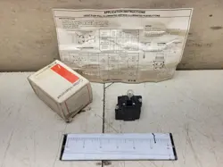 NOS EATON CUTLER HAMMER 10250T63 PUSH-PULL LIGHT MODULE 120-V 10250T SERIES