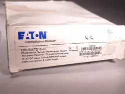 EATON E65-SMTD15-HL PHOTOELECTRIC SENSOR 10-30VDC INPUT 2M CABLE