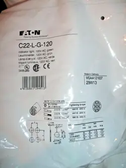 EATON C22-L-G-120 GREEN 120V INDICATOR LIGHT - 3 AVAILABLE