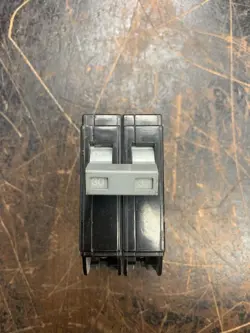 EATON CUTLER-HAMMER 30 AMP 2 POLE CIRCUIT BREAKER GHA-GS58