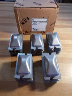 NEW EATON COOPER B-LINE BPS1 SINGLE DEVICE COVER, CASE OF 50 *FREE SHIPPING*
