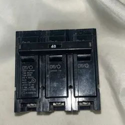 EATON CUTLER HAMMER BR340 3 POLE 40 AMP TYPE BR PLUG-IN CIRCUIT BREAKER