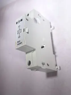 UNDERVOLTAGE RELEASE