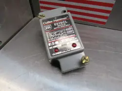 EATON CUTLER-HAMMER E51SCL SWITCH BODY 10A 120VAC