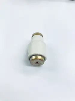 500V