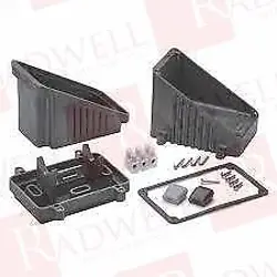 CHROMALOX 389562 / 389562 (BRAND NEW)