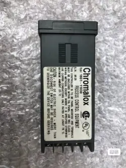 1PCS USED CHROMALOX