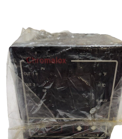 CHROMALOX 2104-TT100 TEMPERATURE CONTROLLER TRIAC HEAT/COOL NOS