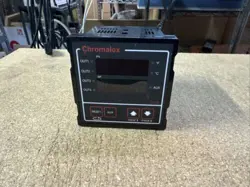 CHROMALOX 2104 2104-A0140 TEMPERATURE CONTROLLER UNIT HEAT / COOL