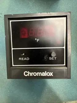 CHROMALOX 3914-40104 DIGITAL TEMPERATURE CONTROLLER