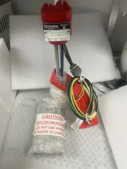 CHROMALOX  GTFNL-11  IMMERSION  HEATER 1 KW. BRAND NEW.