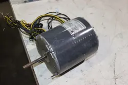 NEW EMERSON   CHROMALOX P55YYBYP-883 230/460 1/3HP MOTOR