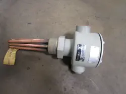 CHROMALOX ARMT-3305E2 IMMERSION TANK DRUM HEATER ELEMENT 480V 3KW 8