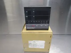 CHROMALOX MODEL 3340 TEMPERATURE CONTROLLER 1V04100001 RANGE 0-2192F