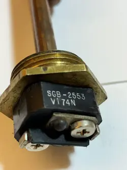 SEISCO 240V 5500 WATT ELMENT FOR TANKLES WATER HEATER BY CHROMALOX USA BRASS