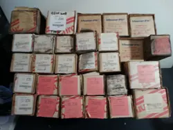 LOT OF 29